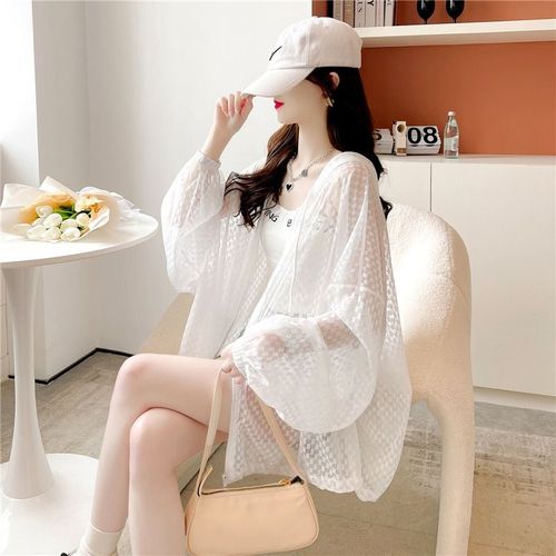 Women's Loose Fit Ultra Lightweight Breathable Sun Protective Long Sleeve Outerwear Top for Spring and Autumn