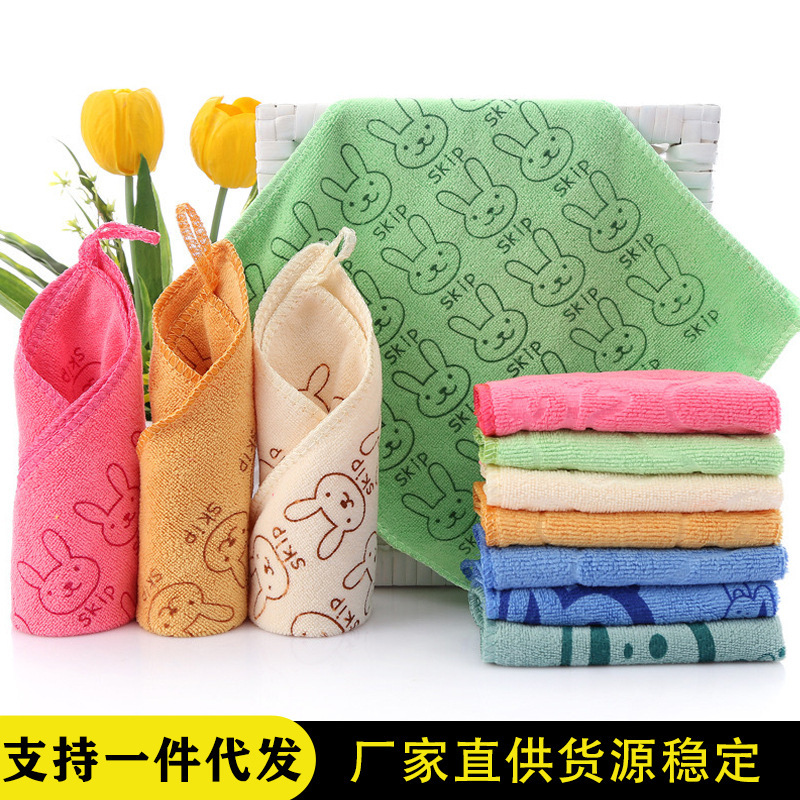 Cartoon printing small square towel fiber 350g Kindergarten Gifts cleaning labor insurance factory wholesale LOGO
