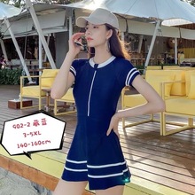ε��֮����������Ӿ�°���ѧ��Ӿ���˶�������ȹ�ļ��̿������¿�