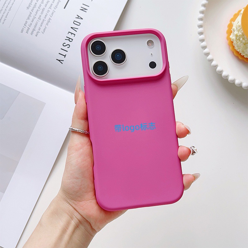 iPhone17promax/17air/17에 적합한 ins 스타일 액체 실리콘 로고가 포함된 모든 항목을 포함하는 낙하 방지 휴대폰 케이스