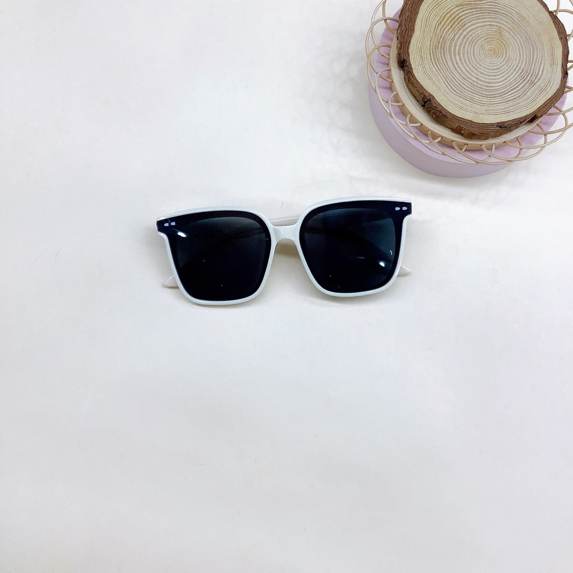 0B25162AD6BD5896E3C8AAE742AD26