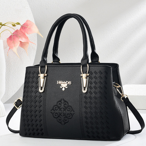 Ladies Handbag with Exquisite Embroidery, Mother's Bag for Middle-Aged Women, Single Shoulder or Crossbody Bag, High Quality and Large Capacity