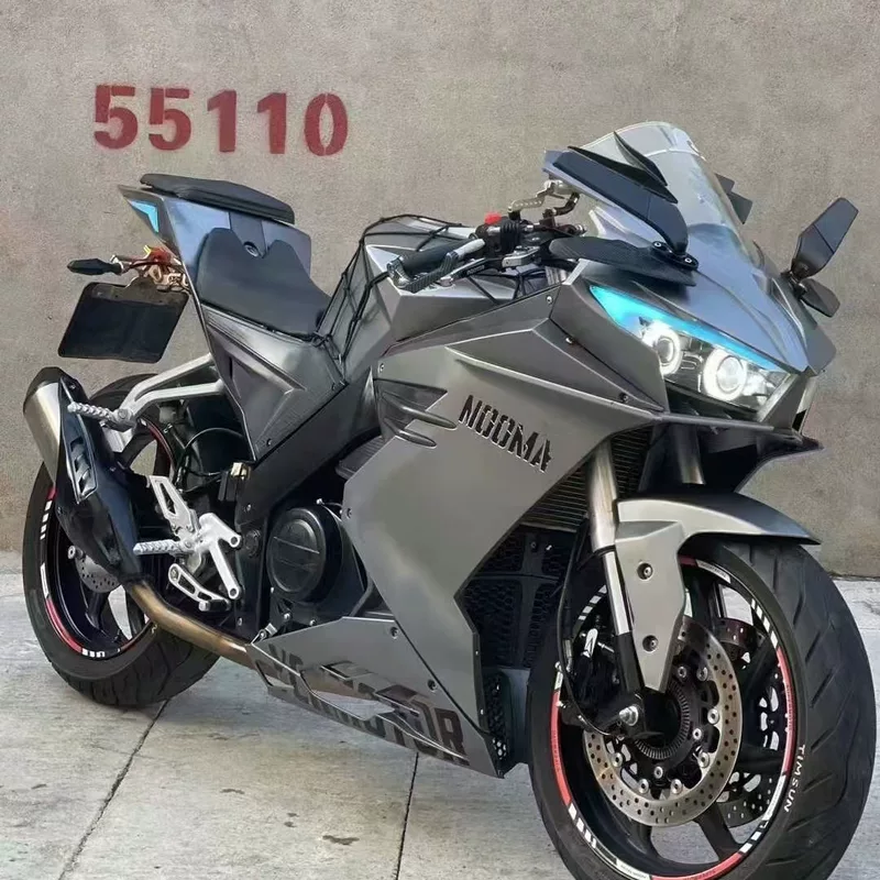 Полные процедуры, версия соревнований Blade 400, Национальный IV EFI параллельный водяное охлаждение двигатель соревнований