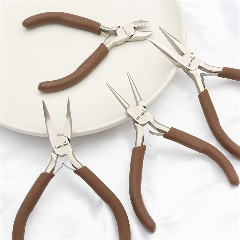 Handmade DIY Pliers brown Pointed Nose Pliers Jewelry Pliers Multifunctional Round Nose Pliers Mini Jewelry Winding Beading Tool