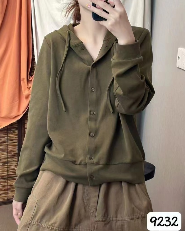 古咖服饰2025秋款亲肤精梳棉连帽上衣女复古文艺纯色长袖开衫卫衣|undefined