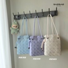 2026�¿���լͬ��ͬɫ���K�׺����ٴ����e�μ�б��Ůʿ����