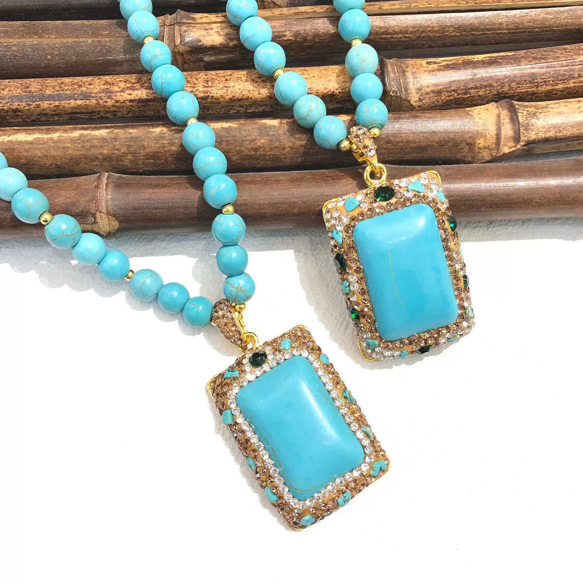 绿松石项链镶嵌绿色大闪钻复古又时尚方形吊坠感百搭厂家批发