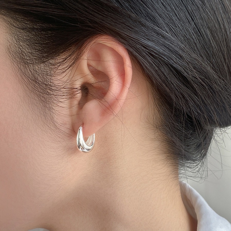 Eloch S925 plata esterlina personalidad minimalista en el paisaje en forma de U botones de orejas temperamento joyas de orejas para mujeres M05440