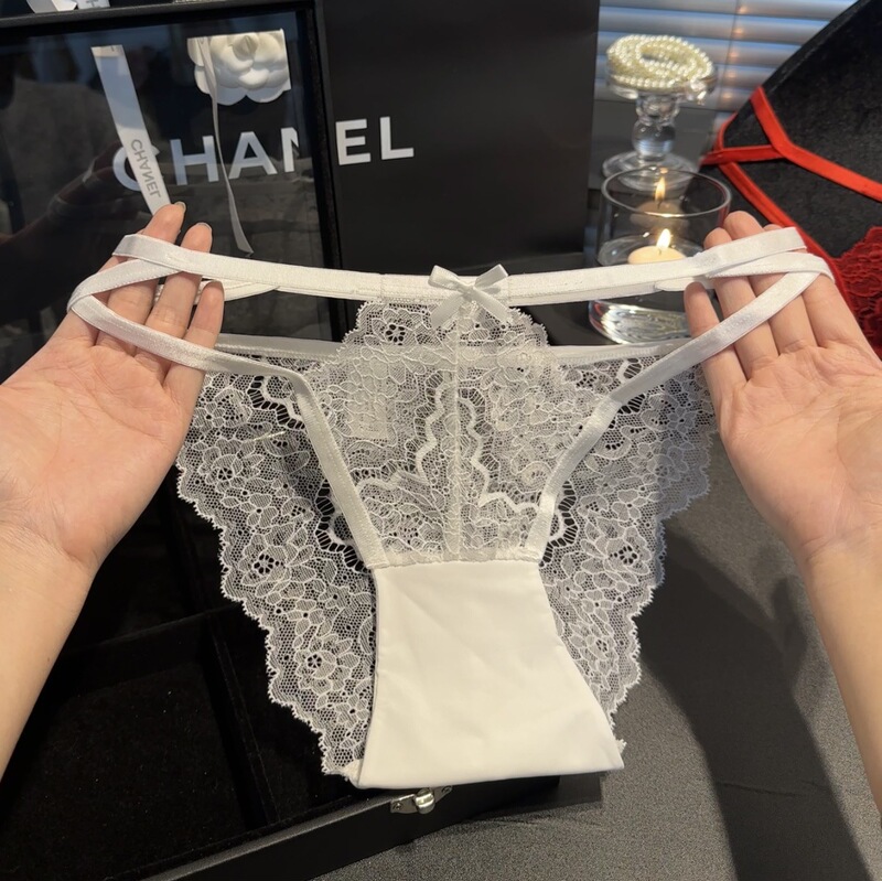 Honey Whisper* French Pure Desire Girl Lace Panties Women's Romantic Light Luxury Breathable Hollow Women's Briefs