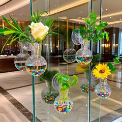 円形シンプルアクリル花瓶高透明吊り式生け花器ins家庭装飾品水培花瓶卸売り