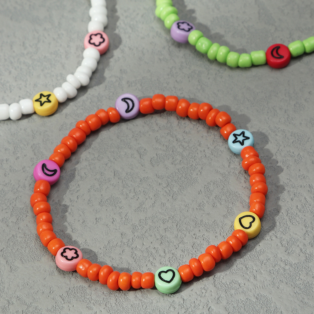 Retro Candy Color Acrylic Star Moon Flat Bead Bracelet Set Wholesale Nihaojewelry display picture 6