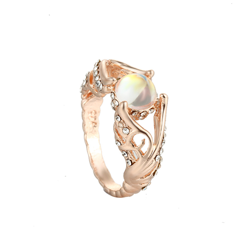 Neue Einfache Weibliche Intarsien Weiß Diamant Legierung Ring Großhandel display picture 1