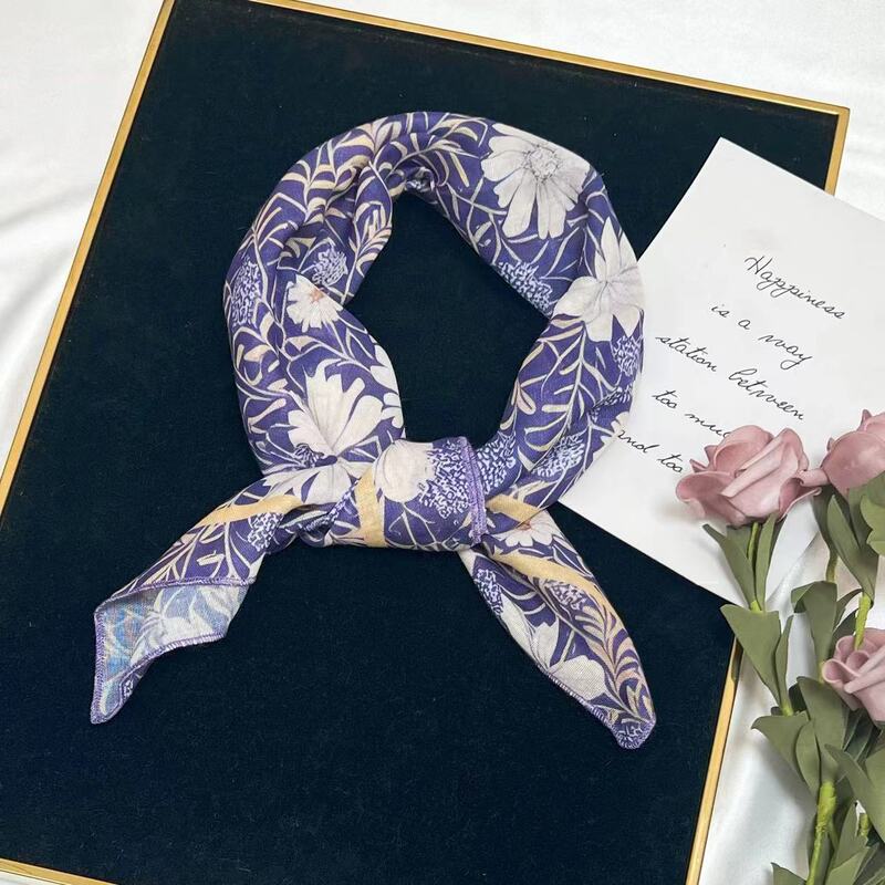 Japanese and Korean Four-Season Floral Cotton Small Square Scarf, Fresh Floral Decorative Hairband, Versatile Travel Photography Thin Scarf
