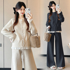 现货2025冬季新品孕妇套装甜美减龄蕾丝拼接宽松毛衣孕妇套装
