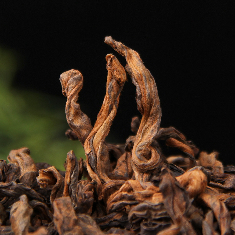 宫廷普洱茶熟茶散茶勐海古熟班章金芽普洱茶特级熟普散装茶叶批发
