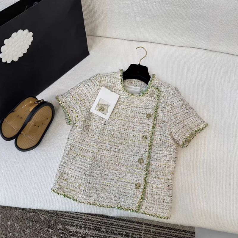 Directly Supplied from Nanyou, 26 Spring/Summer Fashion Chanel-Style Color-Blocked Tweed Vest with a Stylish Round Neck and Irregular Shiny Thread Top