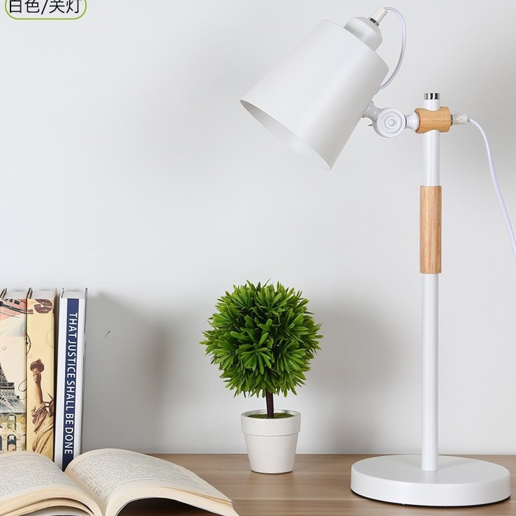 维也纳酒店台灯电镀亚朵酒店现代简约卧室书桌移动台灯可调光