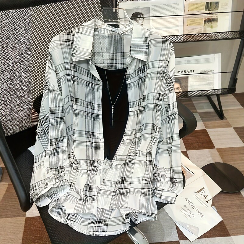 Plus-Size Women's Casual College-Style Printed Drop-Shoulder Loose Curved Hem Shirt, Plaid Lightweight Loose Casual Wear