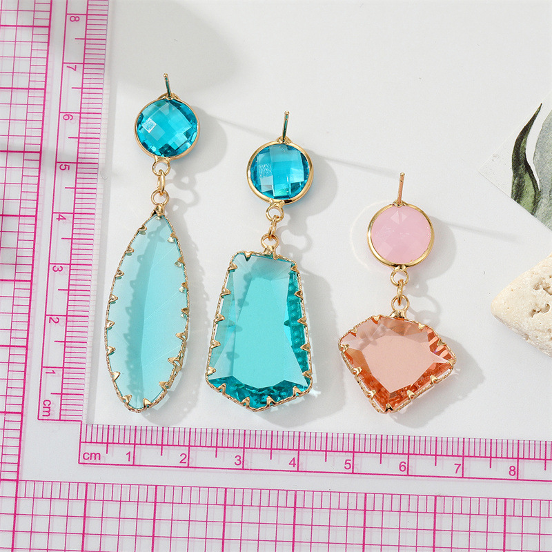 15g Weight Alloy Ear Needle Material 1 Pair Retro Fashion Geometric Alloy Glass Drop Earrings