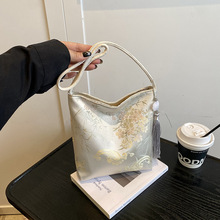 С���OӋ����ʽ����Ů2025�¿���L�μ�Ҹ�°�������L�h��ˮͰ��