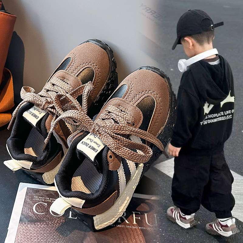 Zapatos deportivos para niños 2025 primavera y otoño nuevos zapatos de correr para niños medianos y grandes, zapatos casuales de moda para niñas, zapatos de moda para niños