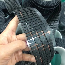 ��ɫ���Č������