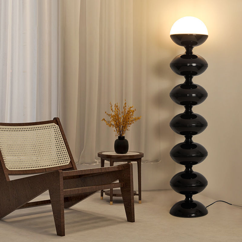 Nórdico medieval crema de viento arte calabaza lámpara de suelo red roja simple sala de estar dormitorio sofá junto a la lámpara de esquina