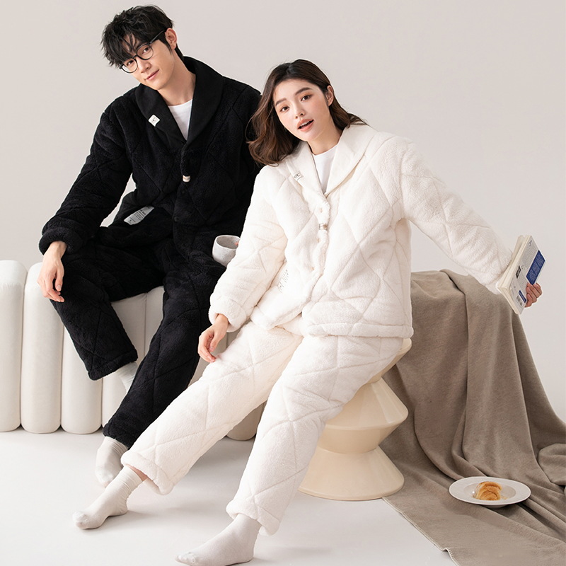 Franela de tres capas de algodón intercalado de invierno más grueso pareja pijama 2024 nuevo hombre y mujer ropa cálida para el hogar