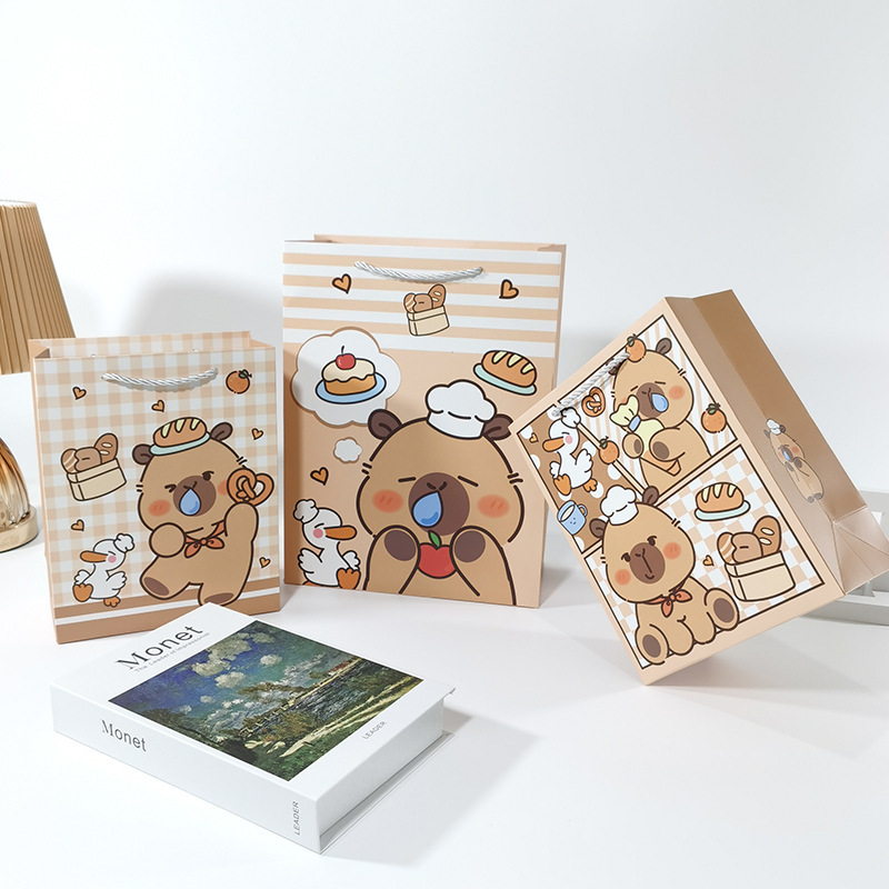 新しいカピバラのギフトバッグ漫画のお土産袋子供の日プレゼント袋かわいいカピバラの手提げ袋|undefined