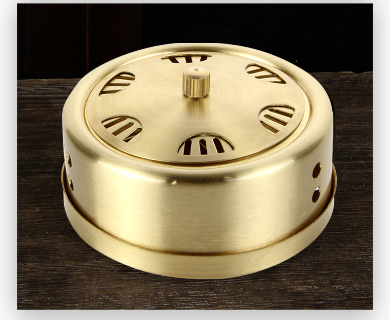 Portable Copper Moxibustion Box Thickened Pure Copper Warming Moxa Burner Single Hole 80mm 40mm 80g in use