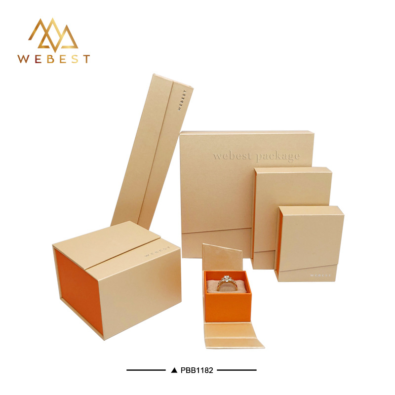 批发创意金橙色磁吸双开戒指首饰盒耳环收纳盒手链项链包装饰品盒