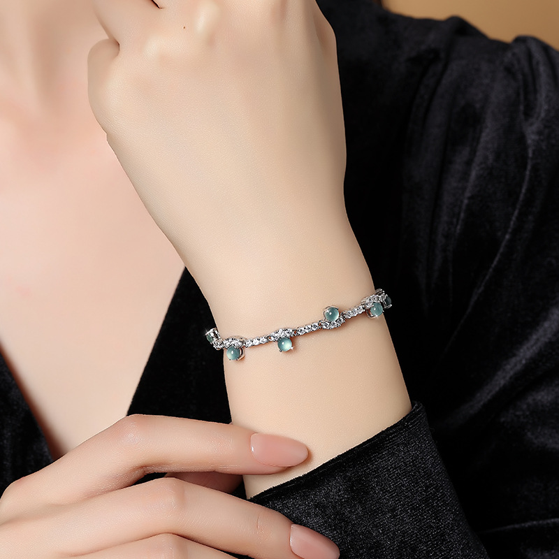 Joyas de agua azul de jade natural s925 pulsera de plata esterlina para mujer, retro de alta gama, sentido exquisito, joyería de plata que no se desvanece