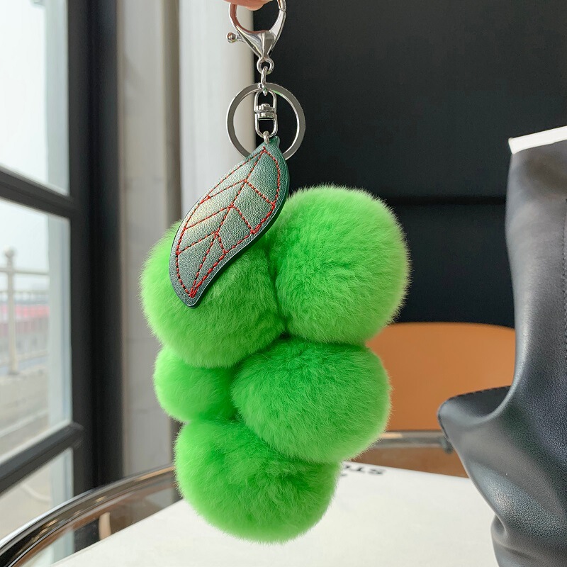 New Rex rabbit fur small grape bag ornaments ins Internet celebrity cute plush ball car keychain pendant accessories