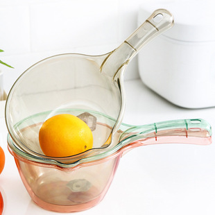 Export kitchen water ladle transparent plastic water spoon bathing water spoon water float spoon long handle creative shampoo water spoon