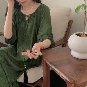 2412 그린
