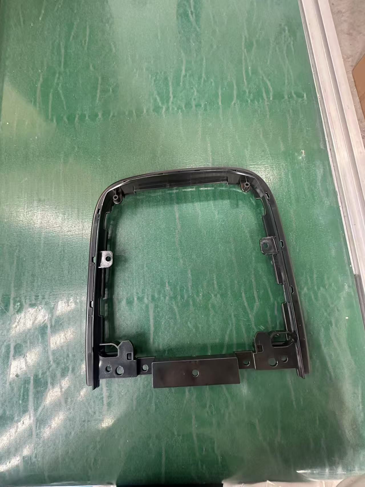 Auto Parts Central Control Door Armrest Injection Mold Black Electroplating Parts Injection Mold Car Abs Injection Mold