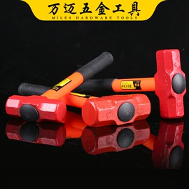 锤子;手锯、木工锯;油灰刀