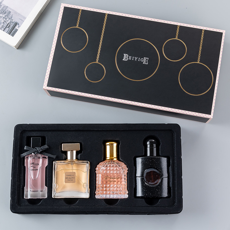 4 Flaschen Geschenkset für Damen, langanhaltender, frischer, leichter Duft, Student Black Opium Parfüm, Großhandel_voghion.com