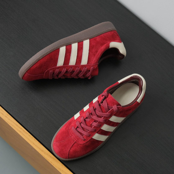 New retro comfortable German training shoes New Year red leather sports casual shoes a generation of hair