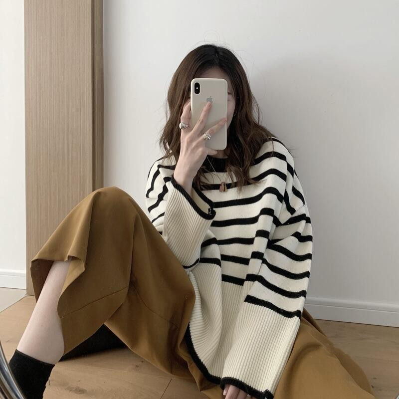 Knitted autumn retro Japanese sweater