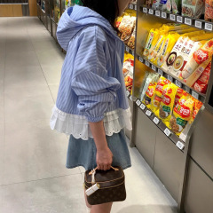 韩国chic 早秋新品韩版条纹拼接花边点缀连帽设计防晒长袖衬衫女