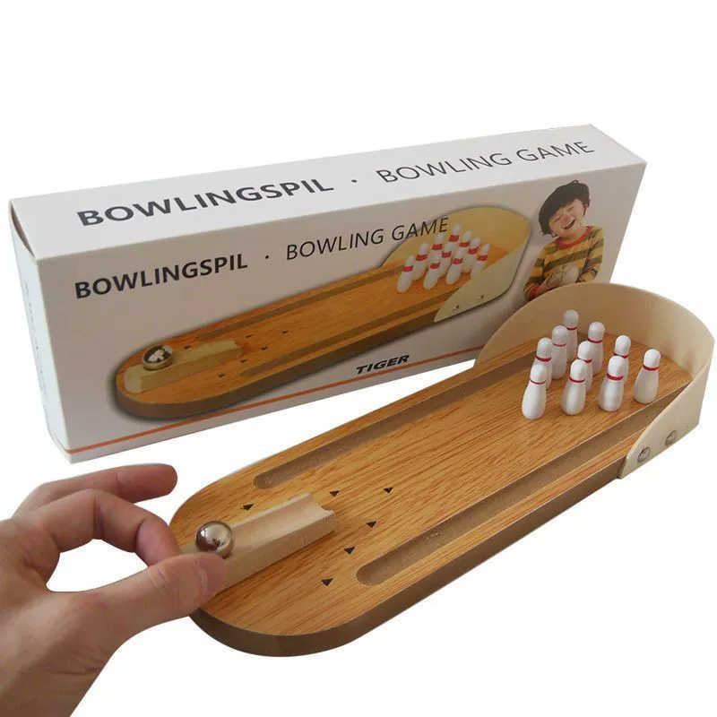 Маленький деревянный столик игрушка, настольная игра, семейный стиль