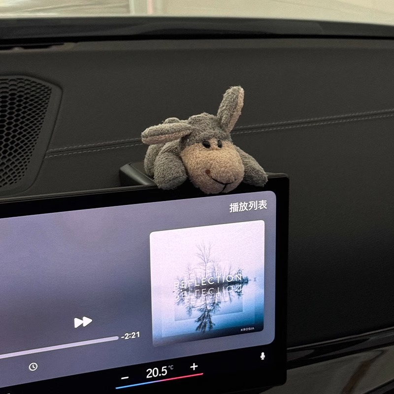 Car interior decorations ornaments car car center console car interior creative center control screen lying down ornaments screen