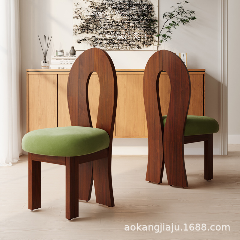 French Retro Dining Table and Chair Nordic Designer Mermaid Makeup Backrest Chair for Home Use Middle Ancient Solid Wood Chair French Retro Dining Table and Chair Nordic Designer Mermaid Makeup Backrest Chair for Home Use Middle Ancient Solid Wood Chair