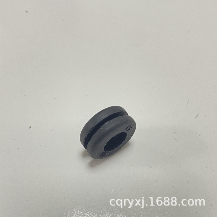 厂家生产天然橡胶零部件雅马哈配件橡胶垫不含运费