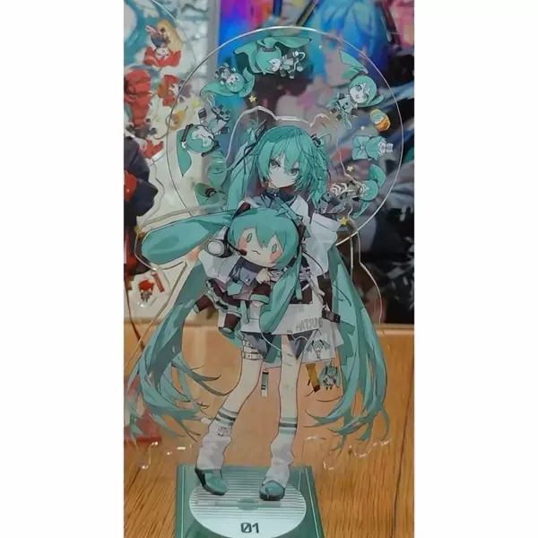Hatsune Miku's new 2D anime-style rotating acrylic stand, self-made Hatsune Miku desktop ornament