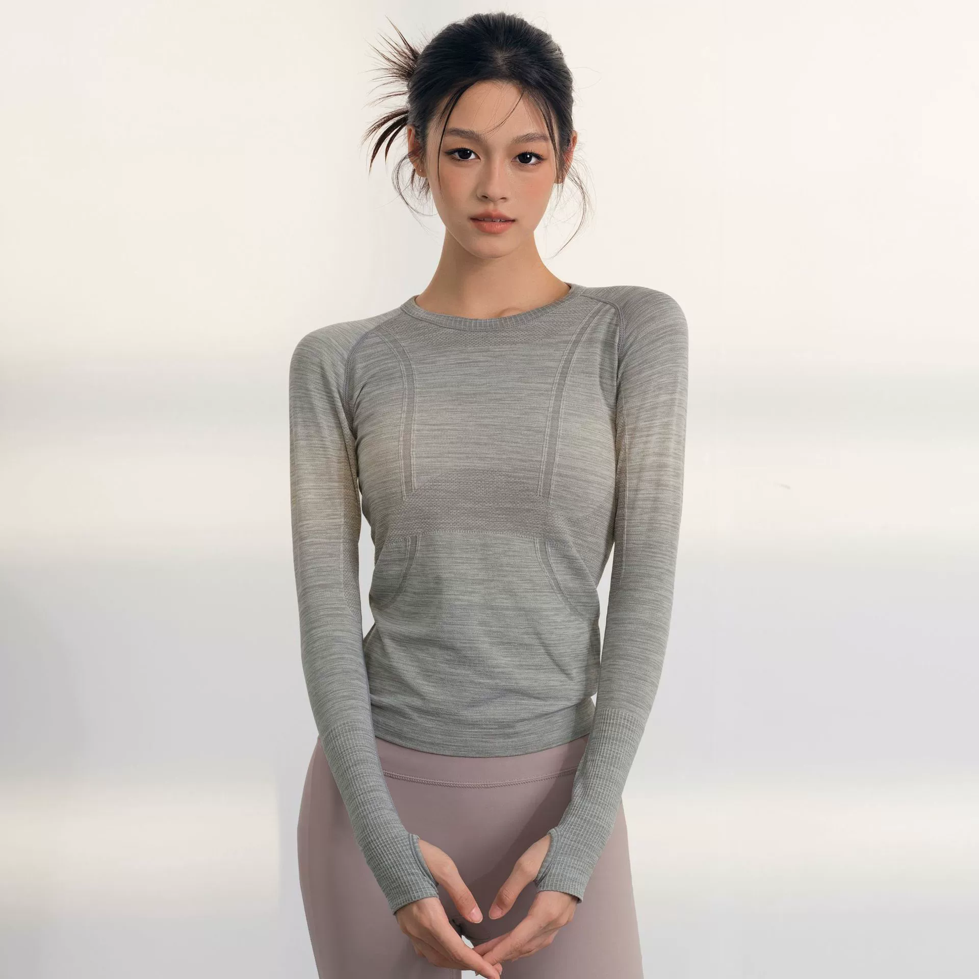 Новая популярная бесшовная цельная спортивная одежда для йоги, утягивающая, с длинными рукавами, для осени и зимы, футболка.