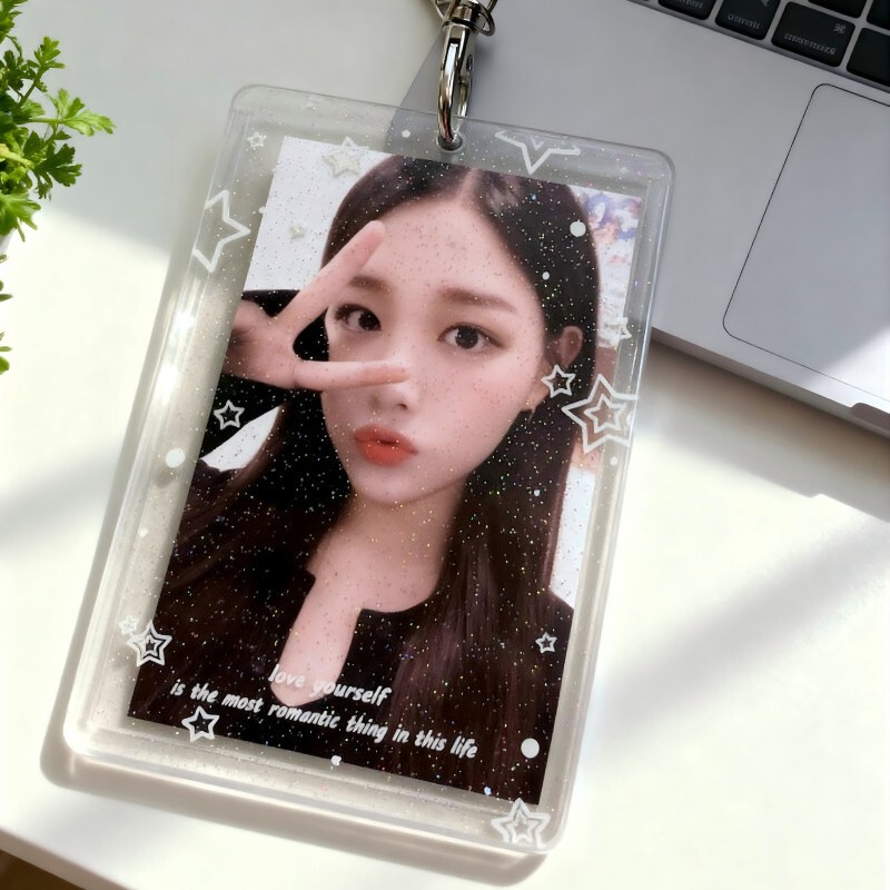 Wholesale Acrylic Transparent Card Holder Fan Small Card Photo Frame Student 3inch Star Keychain School Bag Pendant