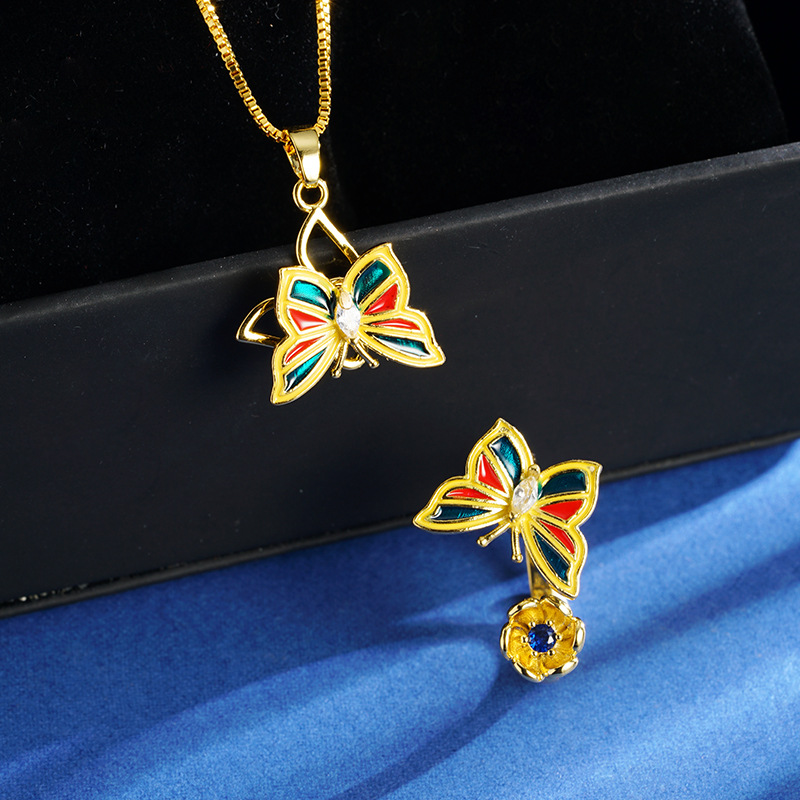 Vietnam oro colorido collar de mariposa giratorio anillo abierto de fábrica de temperamento femenino suministro al por mayor explosión en vivo