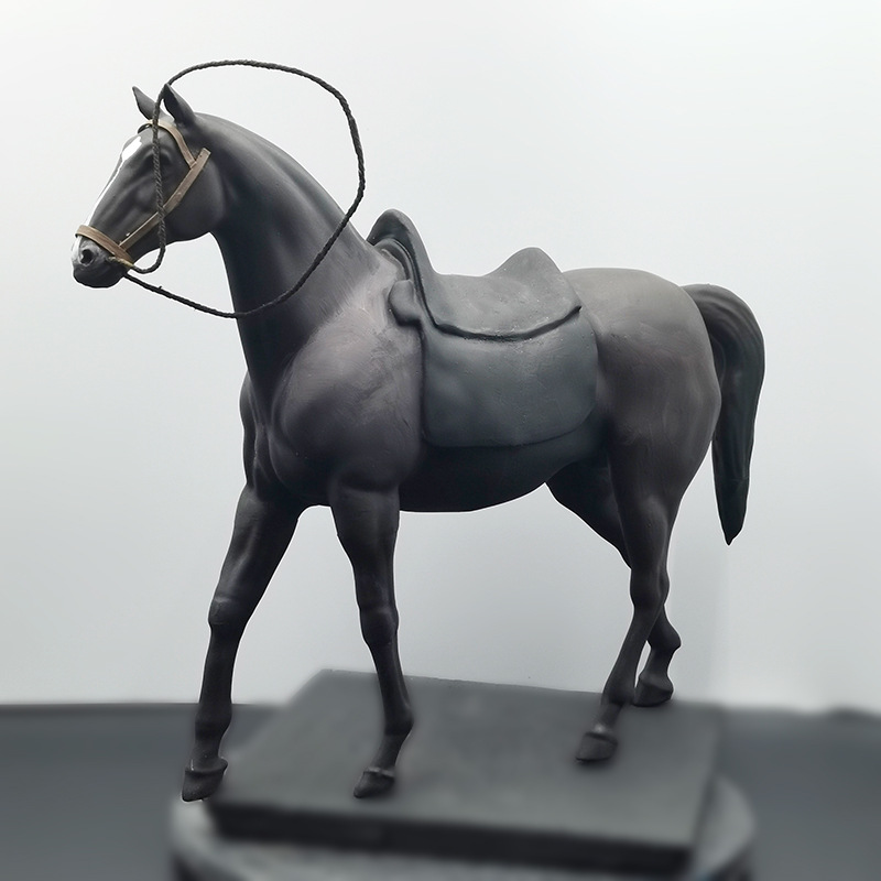 1:25 corresponds to 7cm characters-ma-02